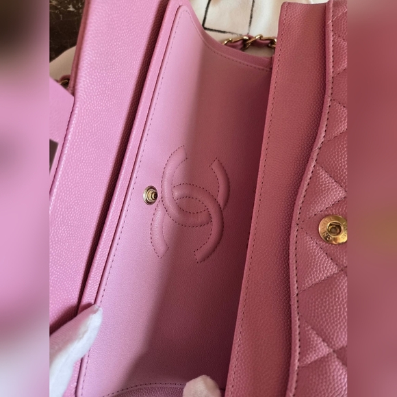 CHANEL 22S Pink Small Classic Flap. - Picture 8 of 14